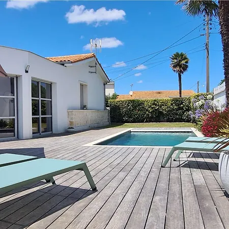 Maison A Royan Avec Piscine Pour 5 Personnes - Fr-1-494-191 Hébergement de vacances *