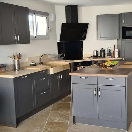 Maison A Royan Avec Piscine Pour 5 Personnes - Fr-1-494-191 Royan